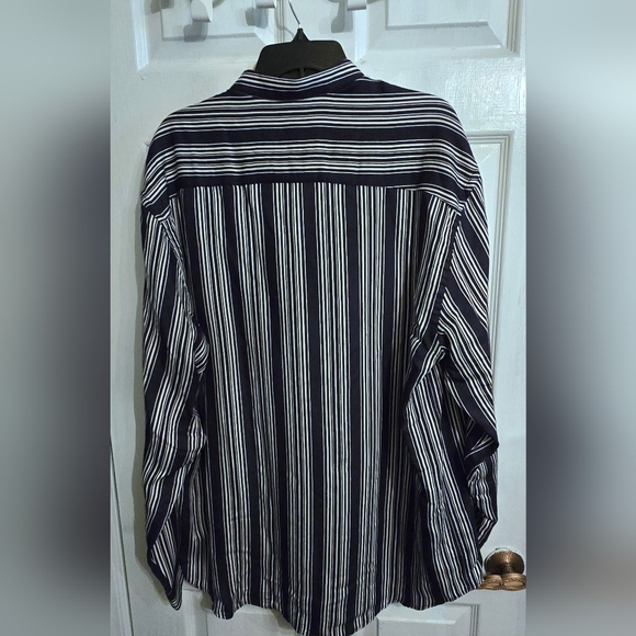 Zara Men's Navy White Striped Button Down Shirt Size XL - Picture 2 of 3